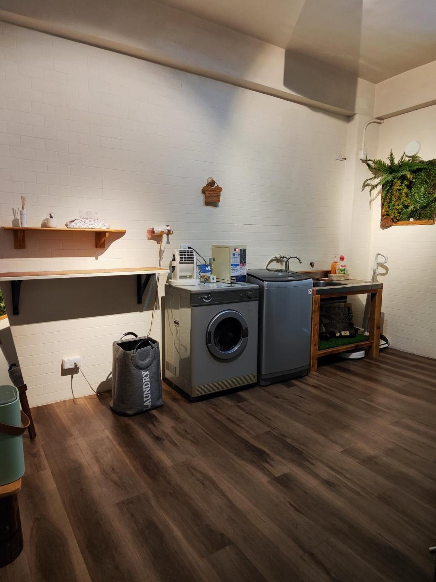 棚棚屋室內帳篷民宿inn Гаосюн Экстерьер фото